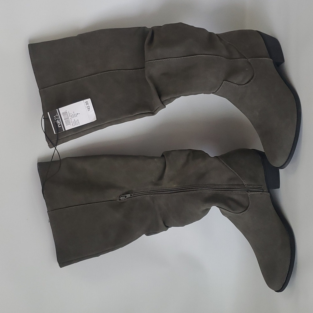 Rue 21 etc boots